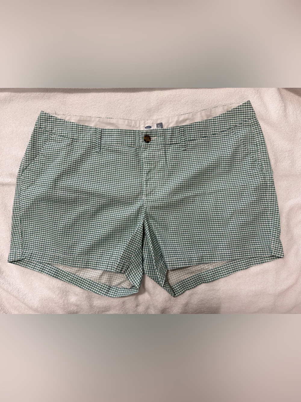 Size 20 Old Navy Green Gingham Women's Shorts